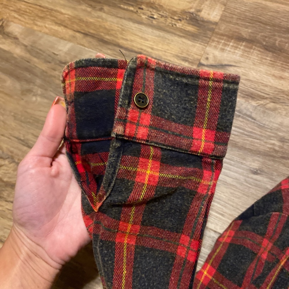 Flannel - Picture 4 of 5